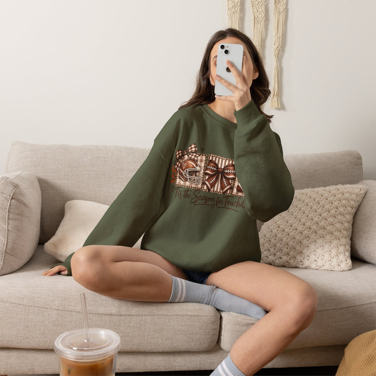 Tis the season - Touchdowns || Sweatshirt